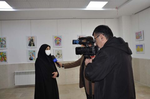 آیین گشایش نمایشگاه هنری «خانواده من» در البرز