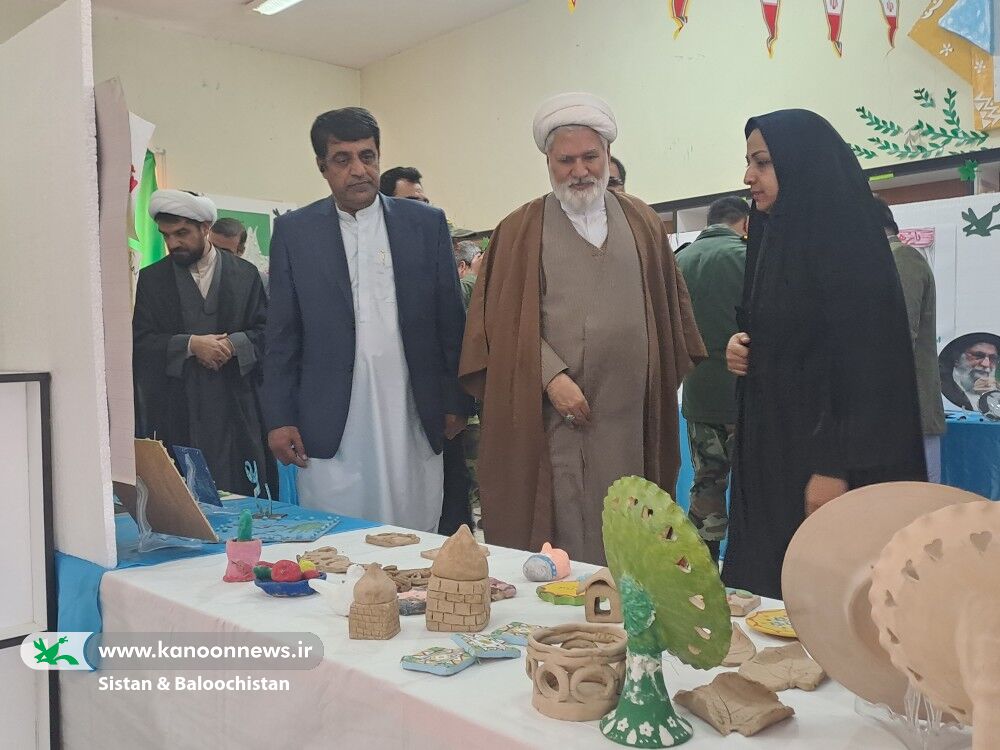 افتتاح نمایشگاه‌های آثار مربیان و اعضا در مراکز فرهنگی‌هنری سیستان و بلوچستان