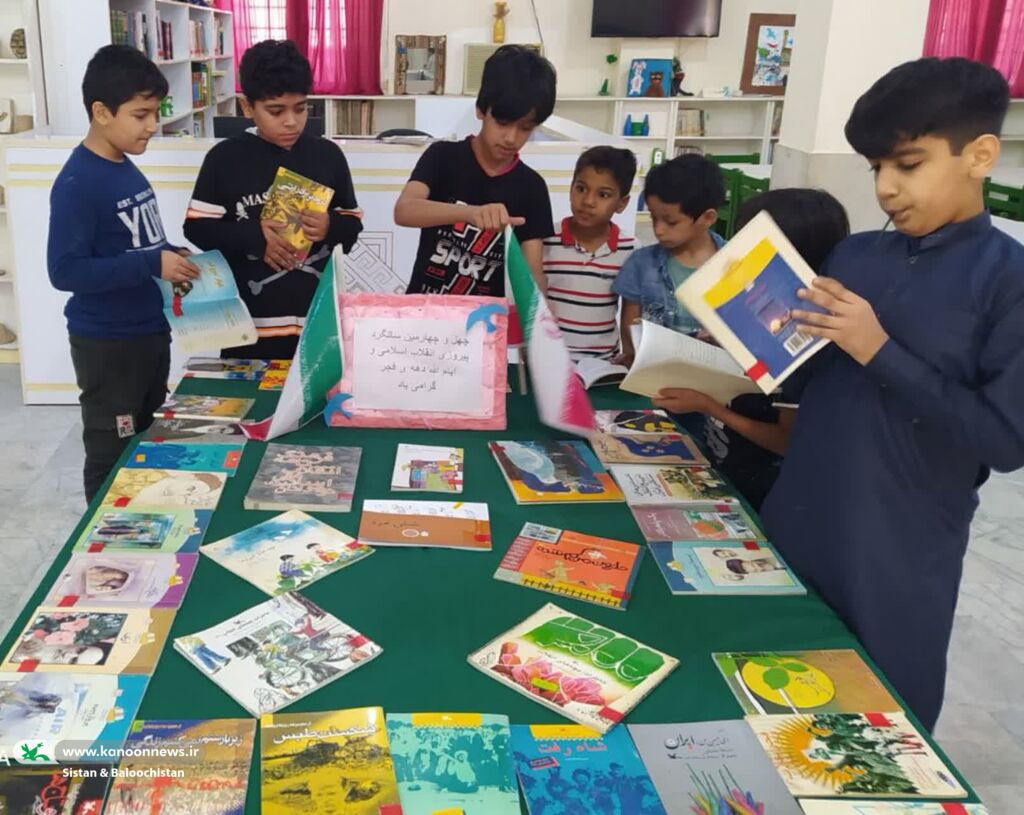 افتتاح نمایشگاههای آثار مربیان و اعضا در مراکز فرهنگیهنری سیستان و بلوچستان