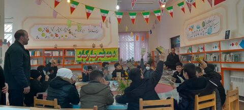 دهه ی مبارک فجر انقلاب اسلامی در مرکز فرهنگی هنری سریش آباد