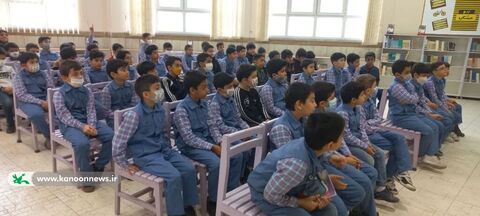 اجرای طرح «کانون مدرسه» در مرکز 8 مشهد
