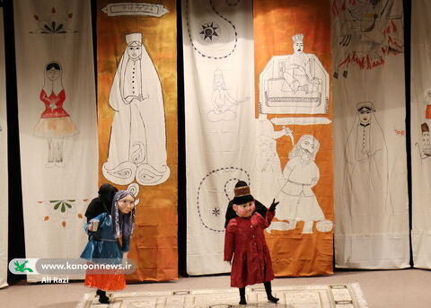 نمایش عروسکی«داشت عباسقلی خان پسری» در سینما-تئاترکانون بوشهر به روی صحنه رفت
