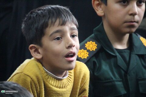 در هفتمین روز از دهه مبارک فجر تماشاخانه سیار کانون میهمان کودکان و نوجوانان هریس شد بخش دوم دبستان پسرانه شهید پورحسین