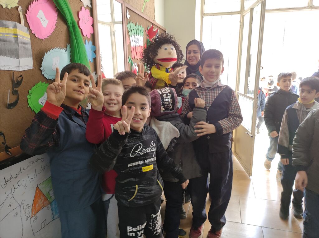 ویژه برنامه کتابخانه سیار کانون البرز در آق تپهی کرج