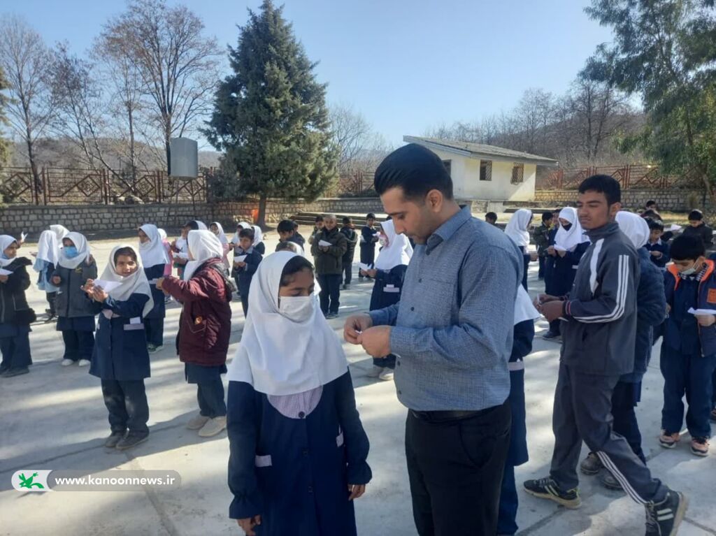 ویژه برنامهی کتابخانههای سیار روستایی گرگان در چهلوچهارمین بهار انقلاب