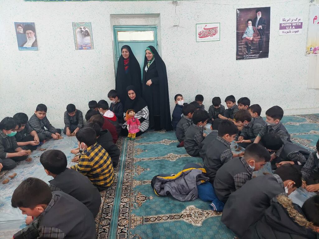 پیک امید کانون پرورش فکری کودکان و نوجوانان در پایگاه هوایی شهید نوژه