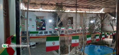 بازدید اعضای مرکز شماره 8 از بیت امام خمینی
