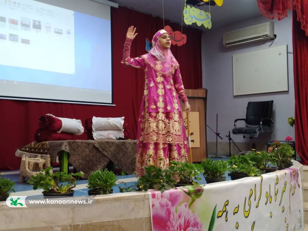 مرکز فرهنگی وحدتیه میزبان جشنواره چاووشی خوانی انقلاب شد