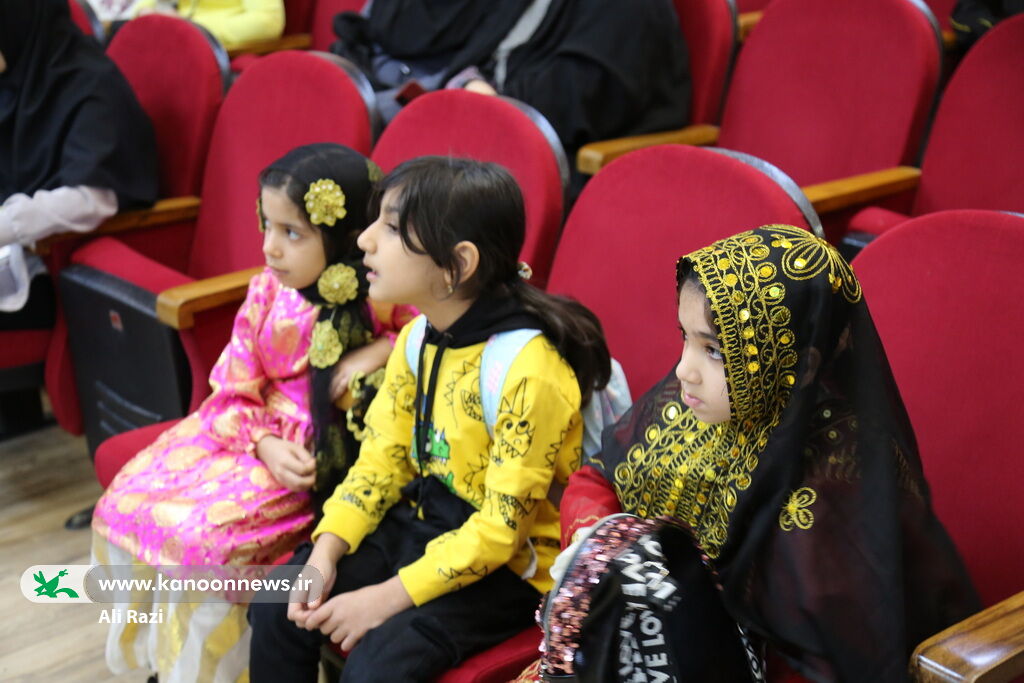 مرکز فرهنگی دیلم میزبان جشنواره مشاعره پروانه های فجر شد