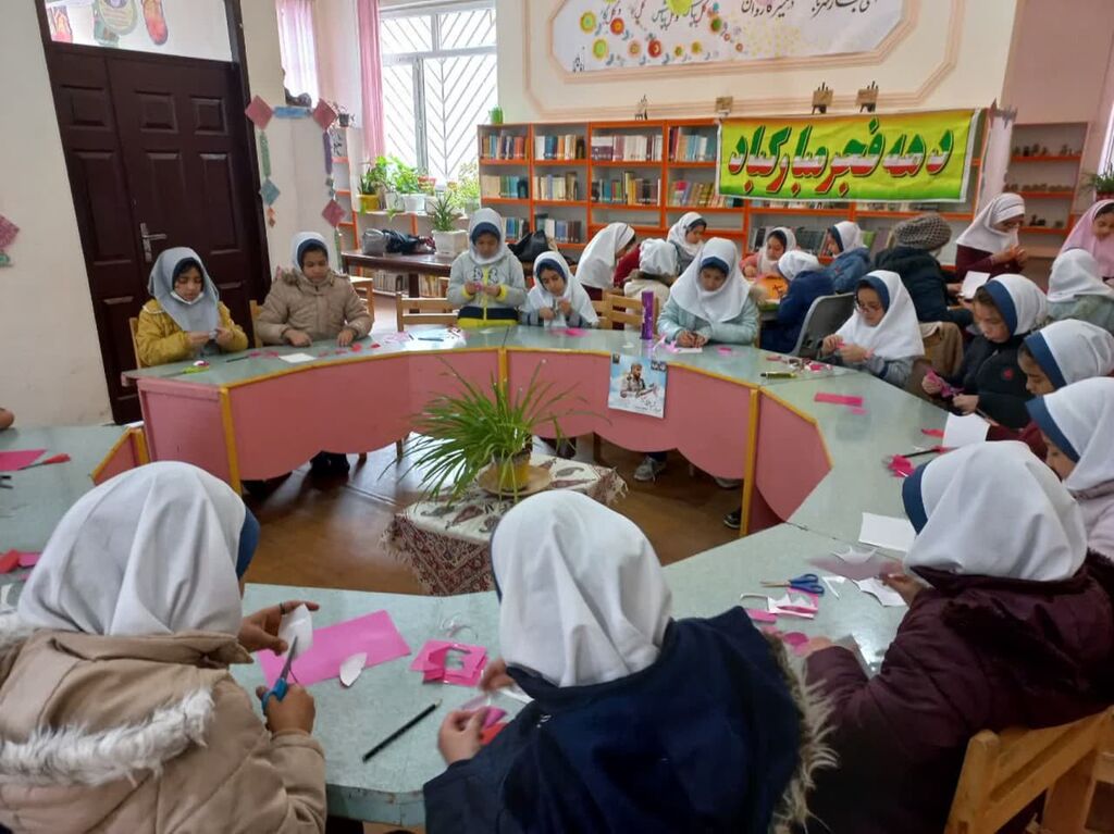 برگزاری برنامههای متنوع به مناسبت سالگرد پیروزی انقلاب اسلامی(بخش دوم)