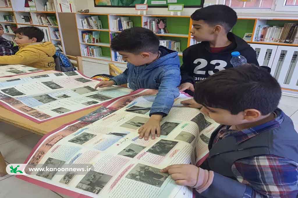 گرامیداشت دههی فجر در مراکز فرهنگیهنری کانون سمنان