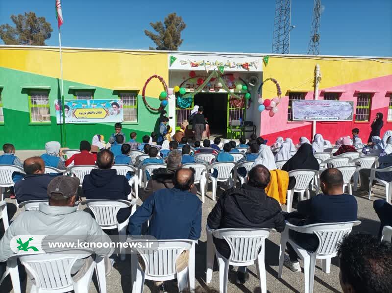 گرامیداشت دههی فجر در مراکز فرهنگیهنری کانون سمنان