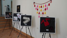 نمایشگاه آثار هنری مربیان در دفتر استان
