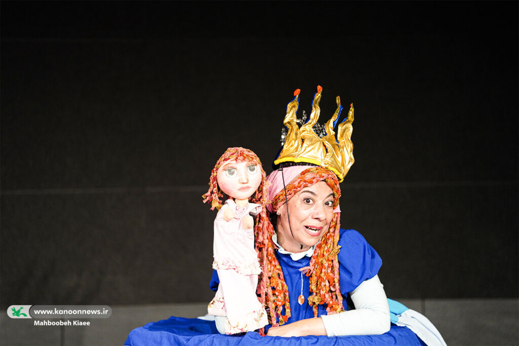 نمایش «دنیای خیالانگیز من» برای سومین بار تمدید شد