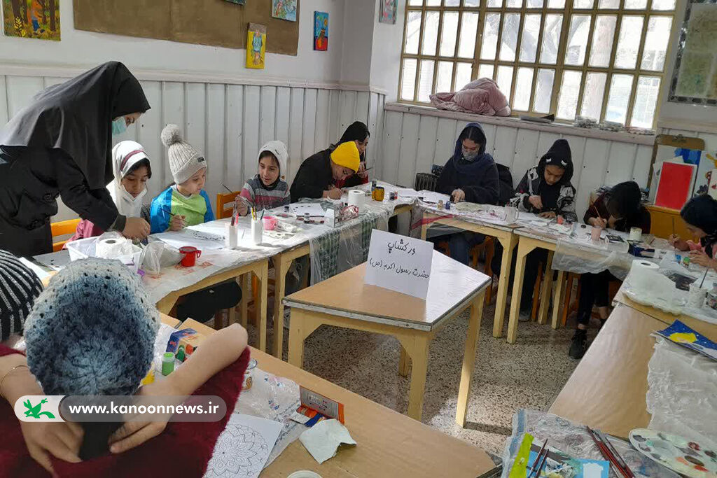 کارسوق نقاشی رسول مهربانی در کانون شاهرود