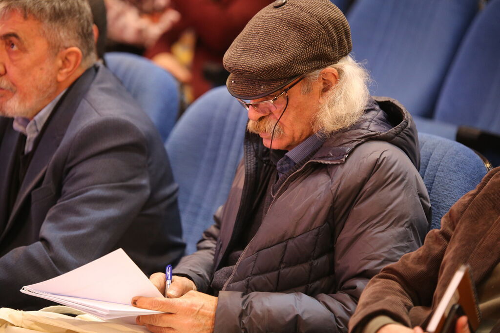 قصه گویی مربیان کانون، اصول نقالی را به نوجوانان آموزش دهند