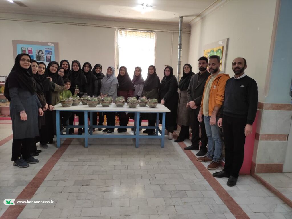 کارگاه آموزشی ساخت باغ شیشه ای برگزار شد