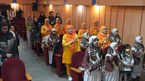 حضور گروه سرود آذربایجان شرقی در مشهد مقدس