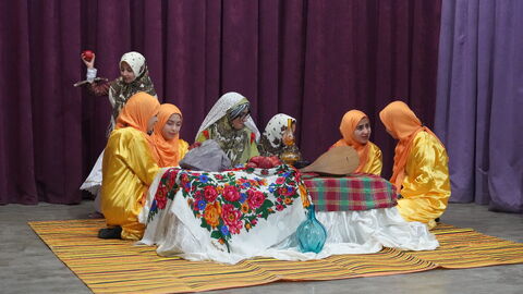 حضور گروه سرود آذربایجان شرقی در مشهد مقدس