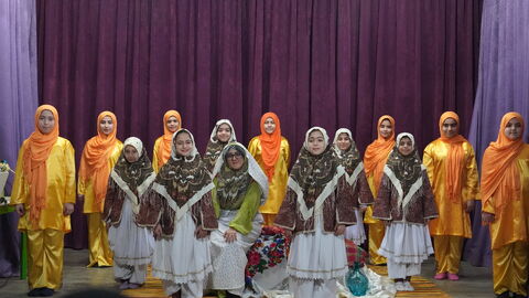 حضور گروه سرود آذربایجان شرقی در مشهد مقدس