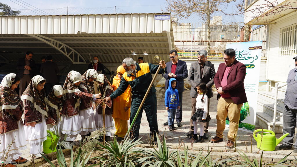 جشن اعیاد شعبانیه در اداره کل کانون خراسان رضوی/با هنرمندی گروه سرود نمایش آذربایجان شرقی