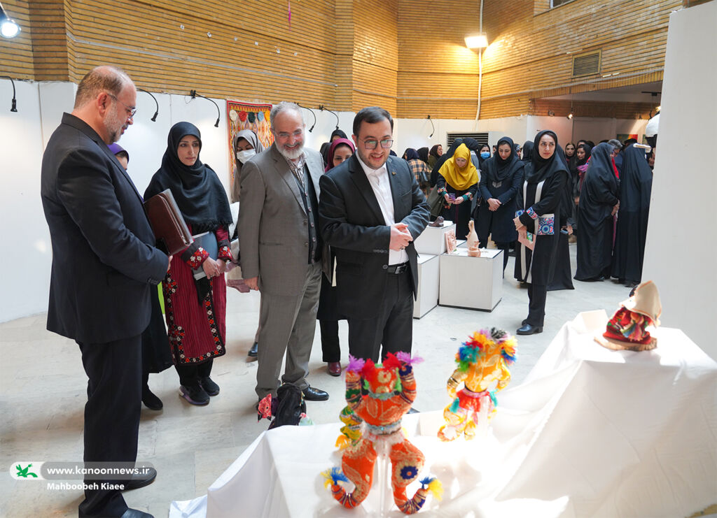 اثر هنری، ابزار ارزشمند و مهم مربیان کانون برای جهاد تبیین