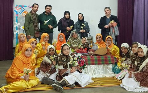 حضور گروه سرود آذربایجان شرقی در مشهد مقدس