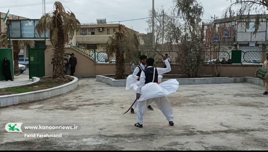 تقدیر از مربیان و اعضای فعال مراکز فرهنگیهنری حوزهی سیستان با حضور مدیرکل امور مالی کانون کشور