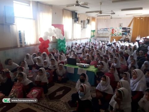 اعزام کتابخانه‌های سیار کانون خوزستان به مدارس مناطق کم برخوردار اهواز