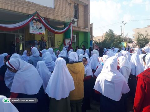 اعزام کتابخانه‌های سیار کانون خوزستان به مدارس مناطق کم برخوردار اهواز