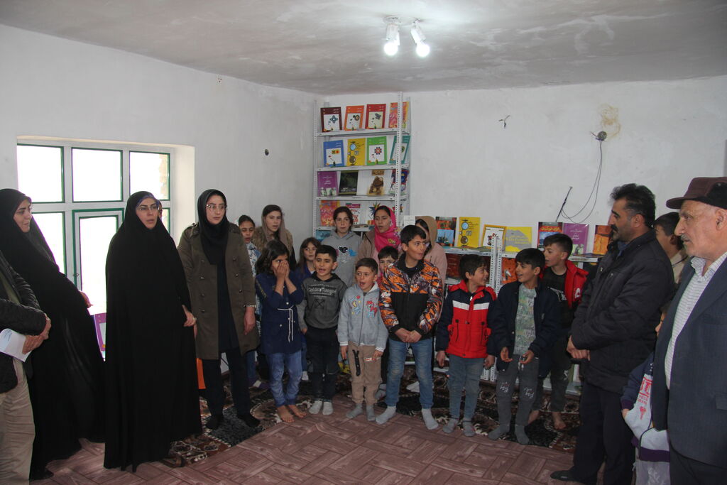 کتابخانه روستای مرزی « رازی» در قطور خوی افتتاح شد کتابخانه روستای مرزی « رازی» در قطور خوی افتتاح شد