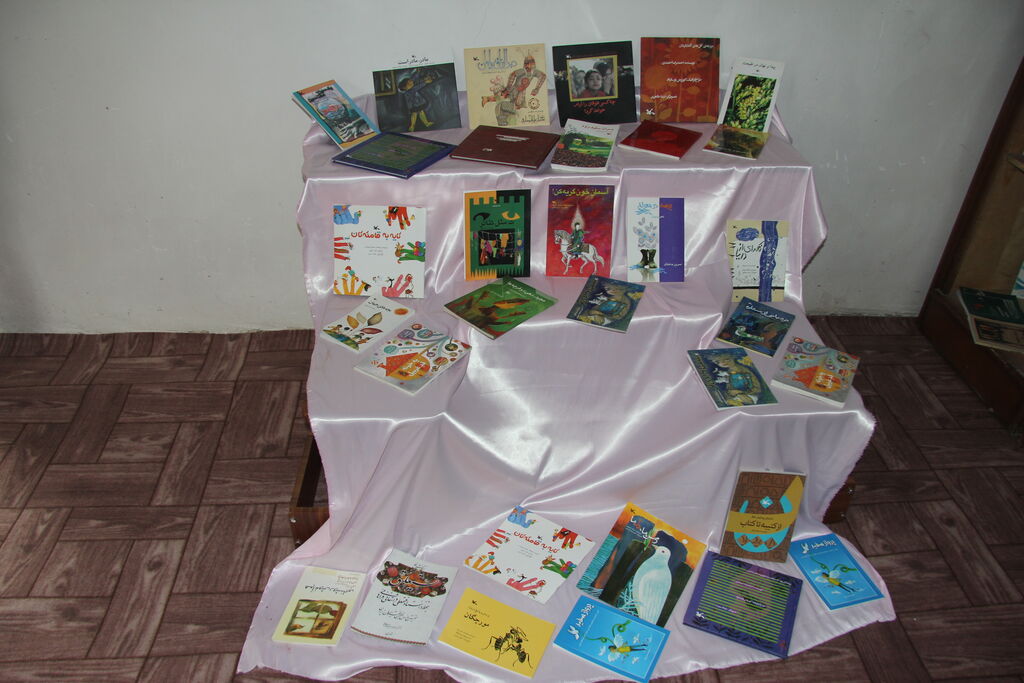 کتابخانه روستای مرزی « رازی» در قطور خوی افتتاح شد