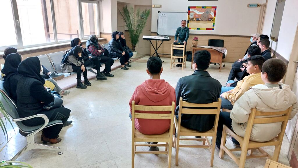 تقویت مهارت، رشد و آگاهی اعضا در انجمنهای کانون استان