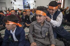 اولین اجتماع بزرگ کودکان و نوجوانان مهدوی در حرم احمد بن اسحاق