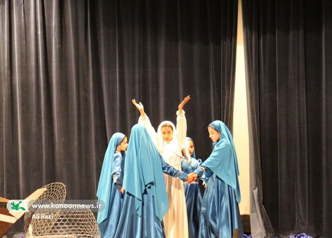 نمایش ماهی و ماه در سینما تئاتر کانون بوشهر به روی صحنه رفت