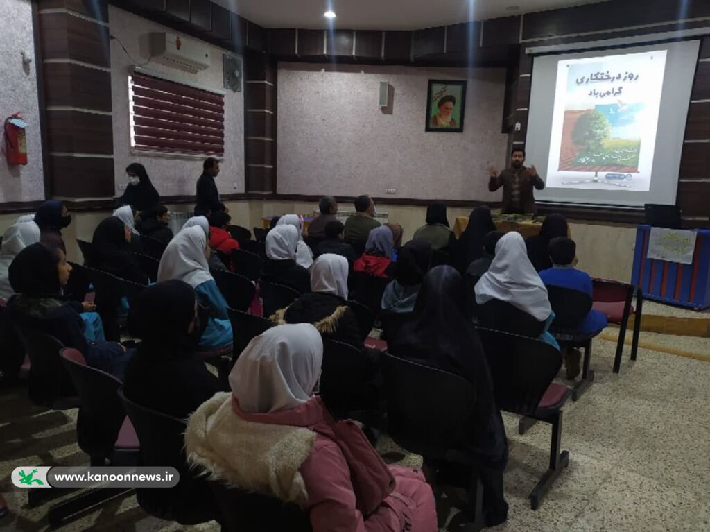 کاشت درخت و گرامیداشت روز درختکاری در گالیکش