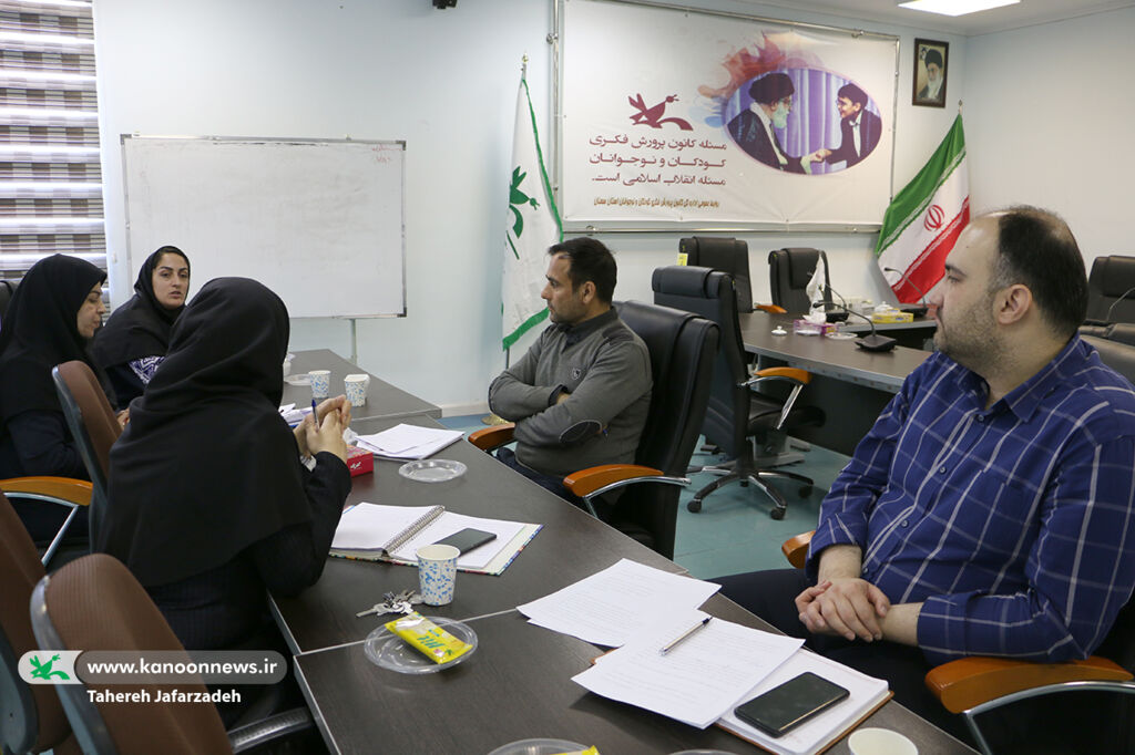 بررسی اثر اقدامپژوهی مربیان در کانون سمنان