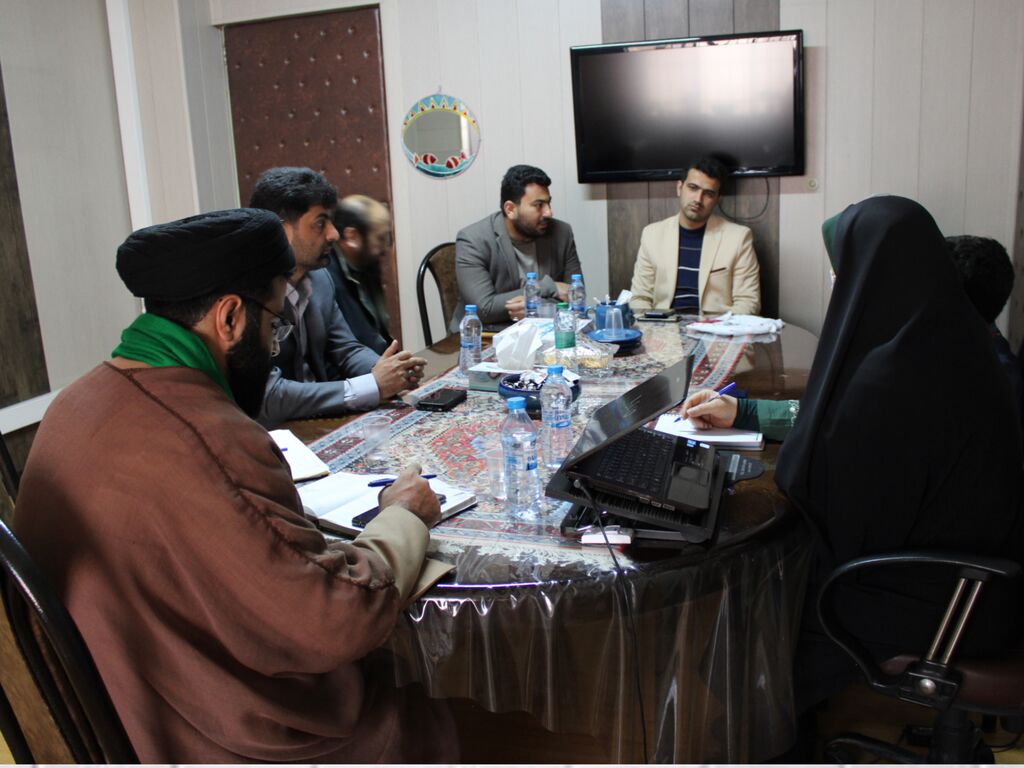 دیدار امام جمعه، شهردار و اعضای شورای شهر جورقان با سرپرست کانون پرورش فکری کودکان و نوجوانان استان همدان