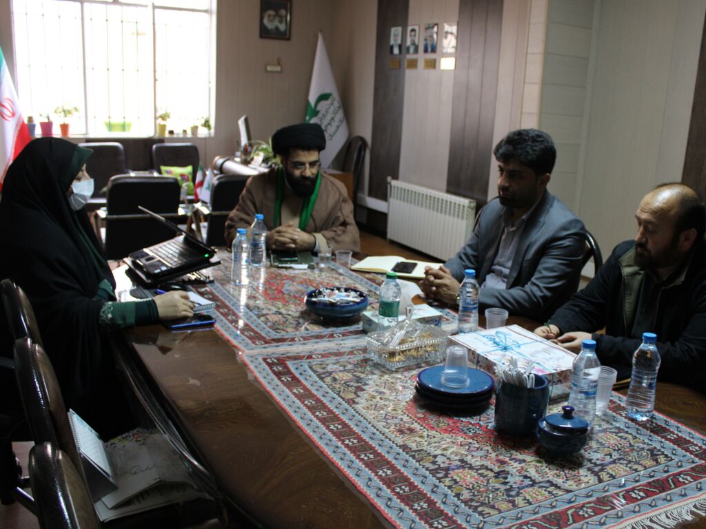 دیدار امام جمعه، شهردار و اعضای شورای شهر جورقان با سرپرست کانون پرورش فکری کودکان و نوجوانان استان همدان