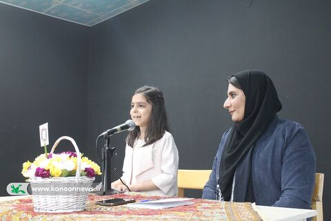 برگزاری چهارمین محفل شعر "بفرمایید فروردین" در کانون خوزستان