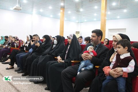 برگزاری چهارمین محفل شعر "بفرمایید فروردین" در کانون خوزستان