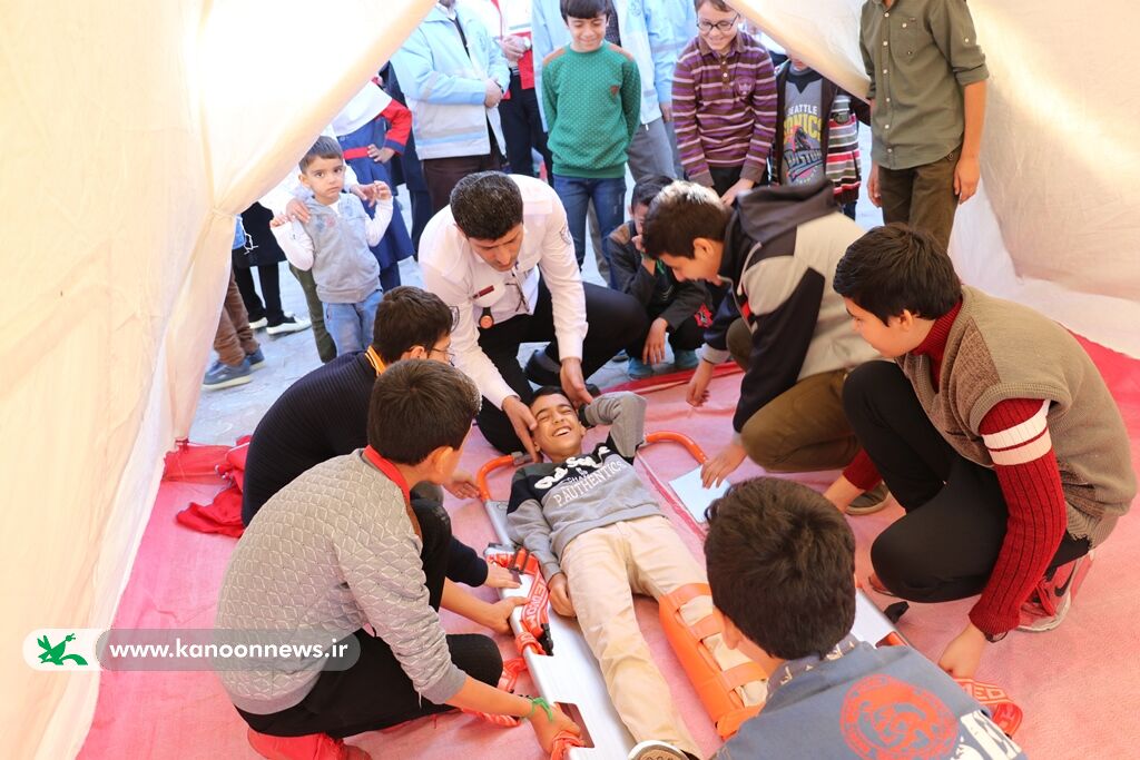 چهارشنبهای شاد، اصیل و ایمن برای کودکان، نوجوانان و خانوادهها