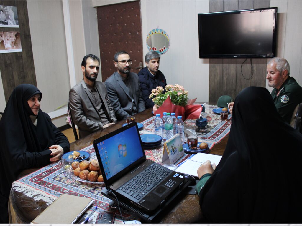 با کمک کانون می توان تحول چشم گیری را در اجرای طرح های فرهنگی و هنری برای کودکان و نوجوان استان در سال جدید رقم زد