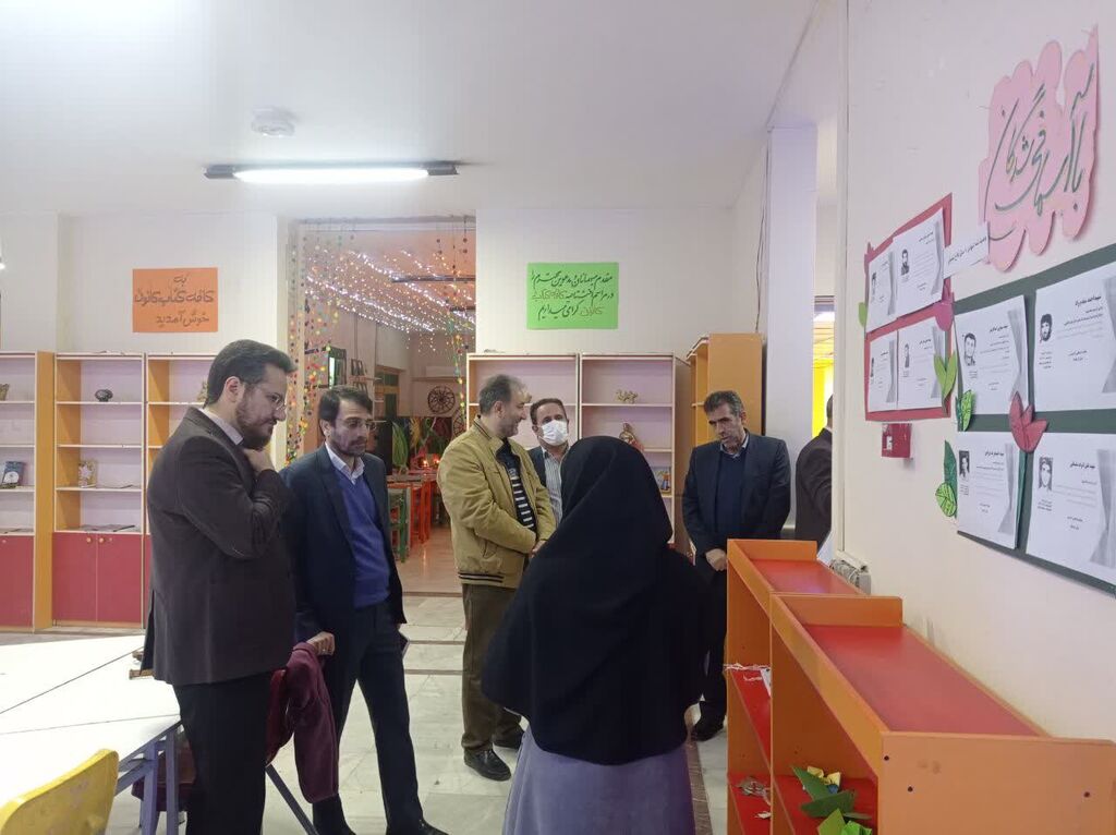 بازدید مدیر کل حوزه‌ی وزارتی آموزش و پرورش از مرکز شماره ۲ کانون کرمانشاه