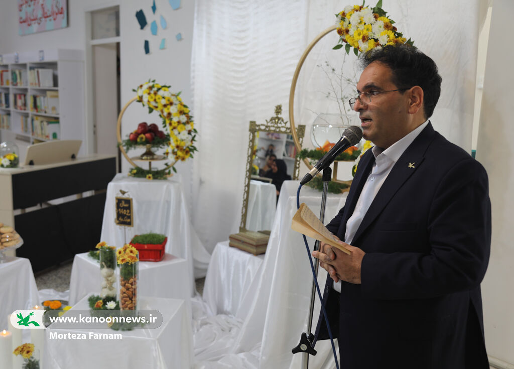 از عوامل اجرایی بیست و چهارمین جشنواره بینالمللی قصهگویی تجلیل کرد