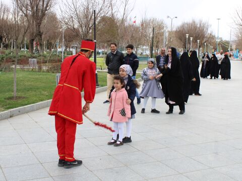 استقبال از مهمان های نوروز در همدان