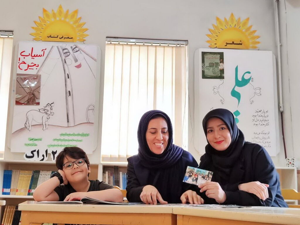 ثبت نخستین کتابهای امانتگرفته شده از مراکز کانون در سال جدید به نام دو کودک و نوجوان