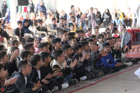 اجرای نمایش «عمو نوروز» در روستای گوهران شهرستان خوی