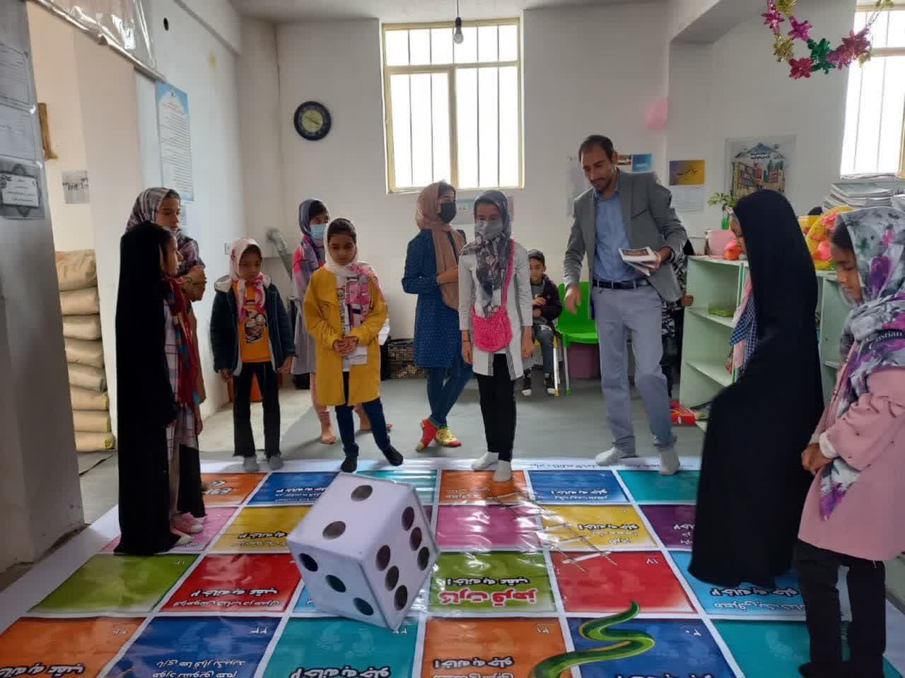 استقبال کودکان و نوجوانان از اتاق بازی و سرگرمی زیرکوه و دستگردان در ایام نوروز