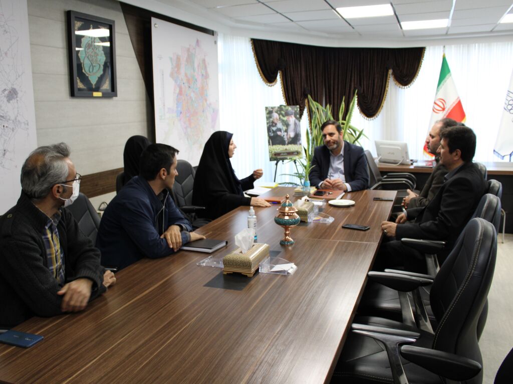 دیدار های نوروزی مدیر کل کانون همدان دیدار نوروزی مدیرکل کانون پرورش فکری  با شهردار همدان